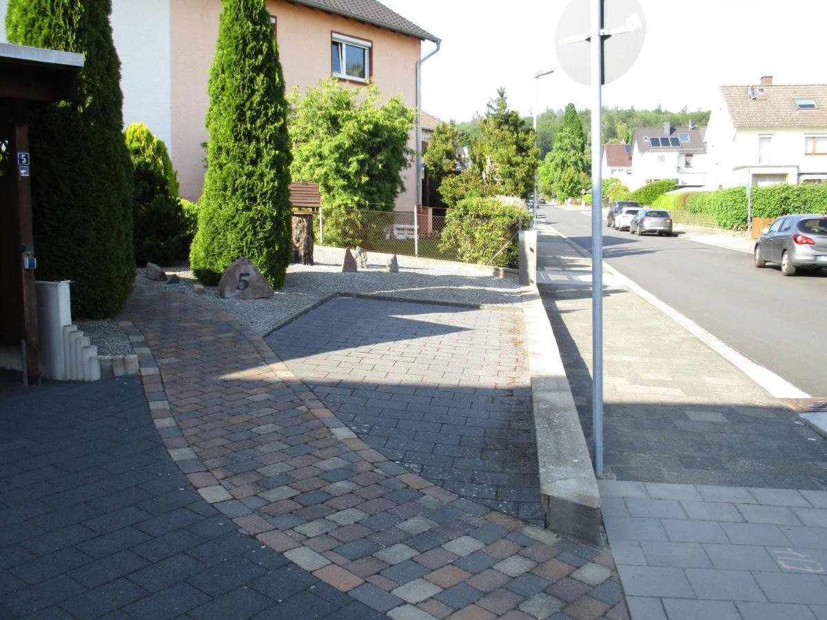 Ferienwohnung In Hameln Am Wald ฮาเมลน์ ภายนอก รูปภาพ