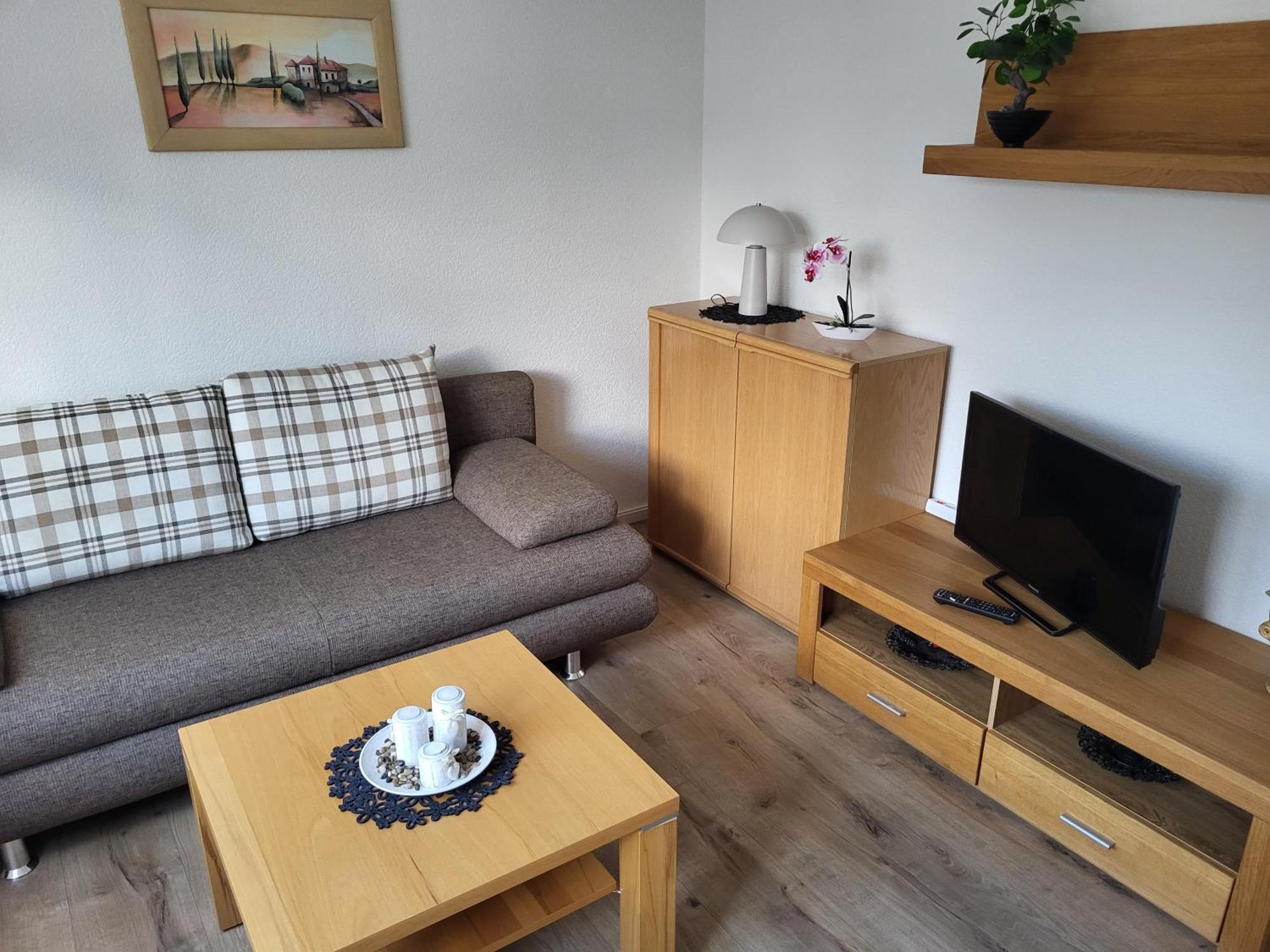 Ferienwohnung In Hameln Am Wald ฮาเมลน์ ภายนอก รูปภาพ